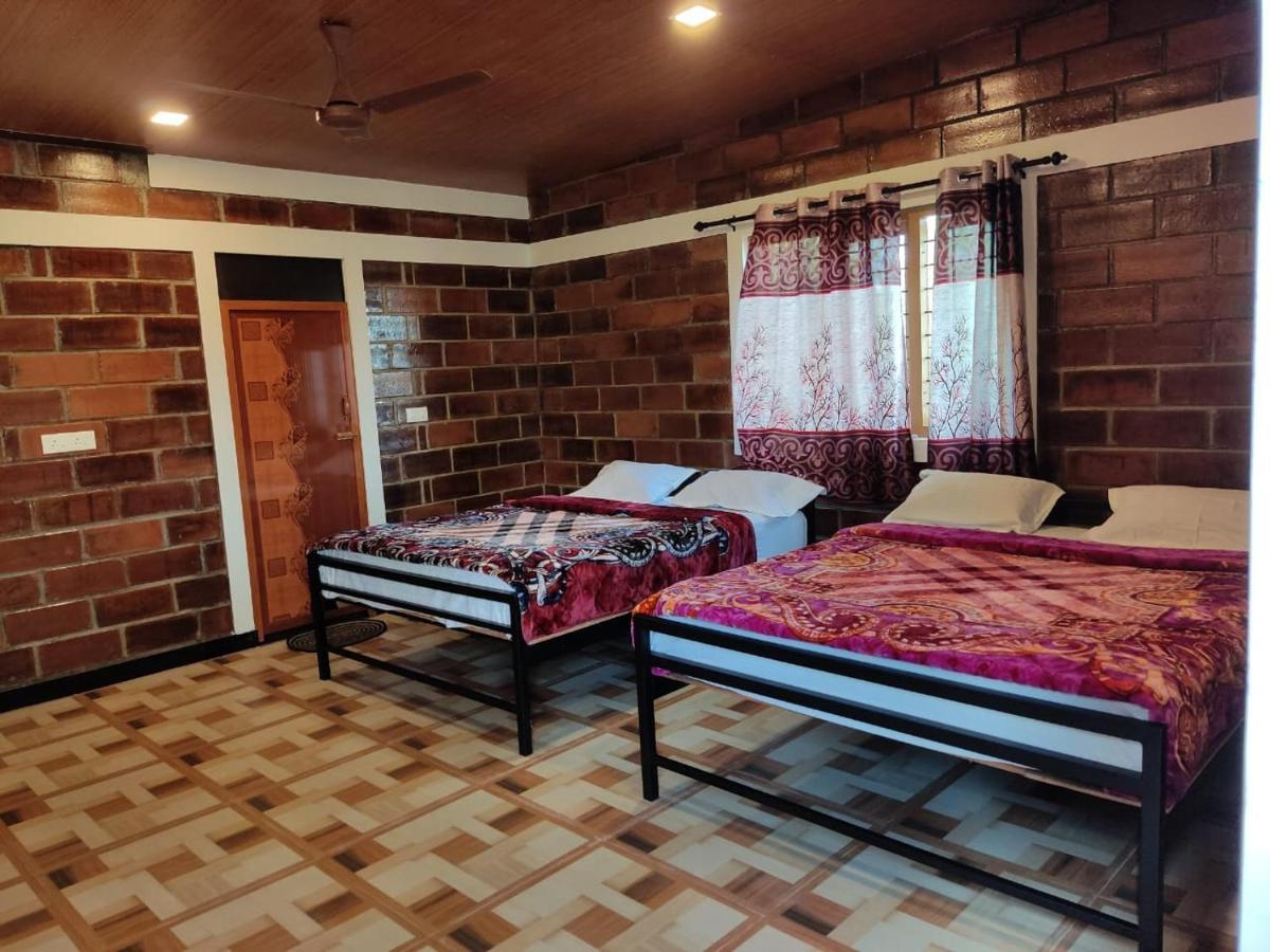 Green Hills Farm And Guest House Масинагуди Екстериор снимка